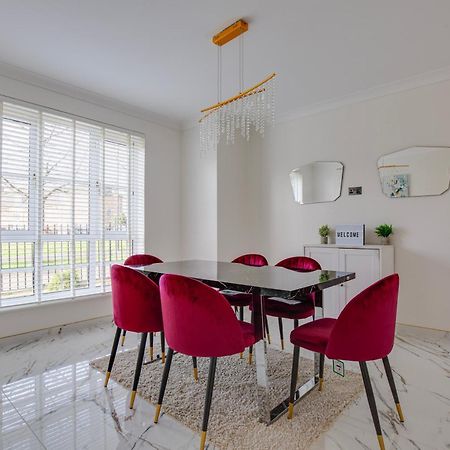 Modern 5 Bedroom House With Free Parking. Only 30 Mins To Bond Street Stanmore  Zewnętrze zdjęcie