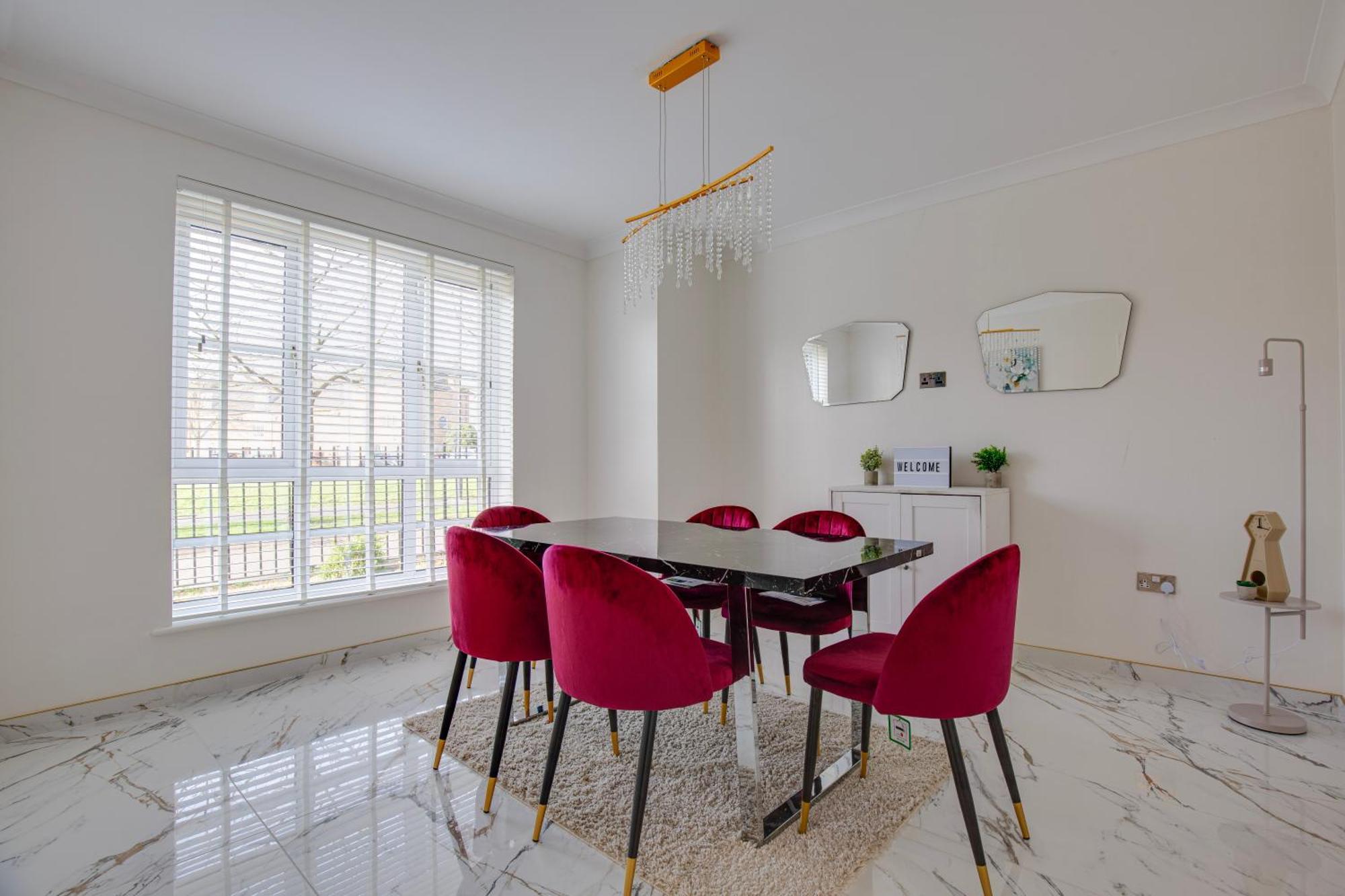 Modern 5 Bedroom House With Free Parking. Only 30 Mins To Bond Street Stanmore  Zewnętrze zdjęcie